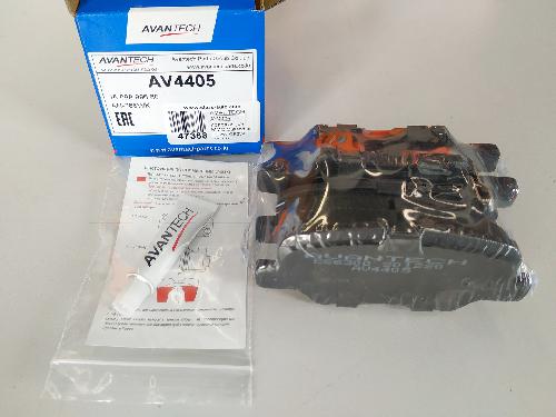 AV4405
